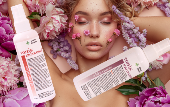 Квіткові тоніки "Півонія" та "Мальва": чому гідролат краще за воду (і як обрати свій)